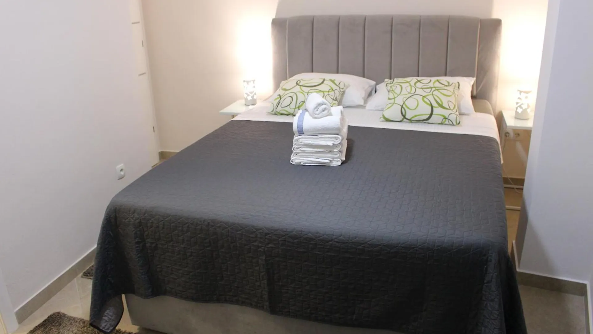 King Apartments Nin